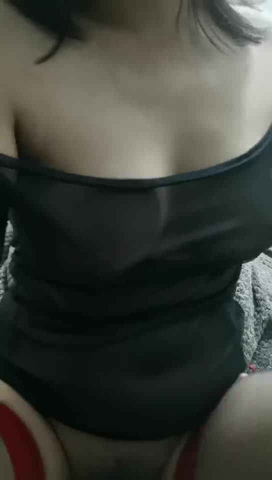 自慰人美逼受罪，都让你草黑了.6